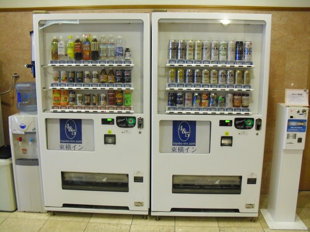 Toyoko Inn Tokyo Nihombashi Ningyocho Экстерьер фото