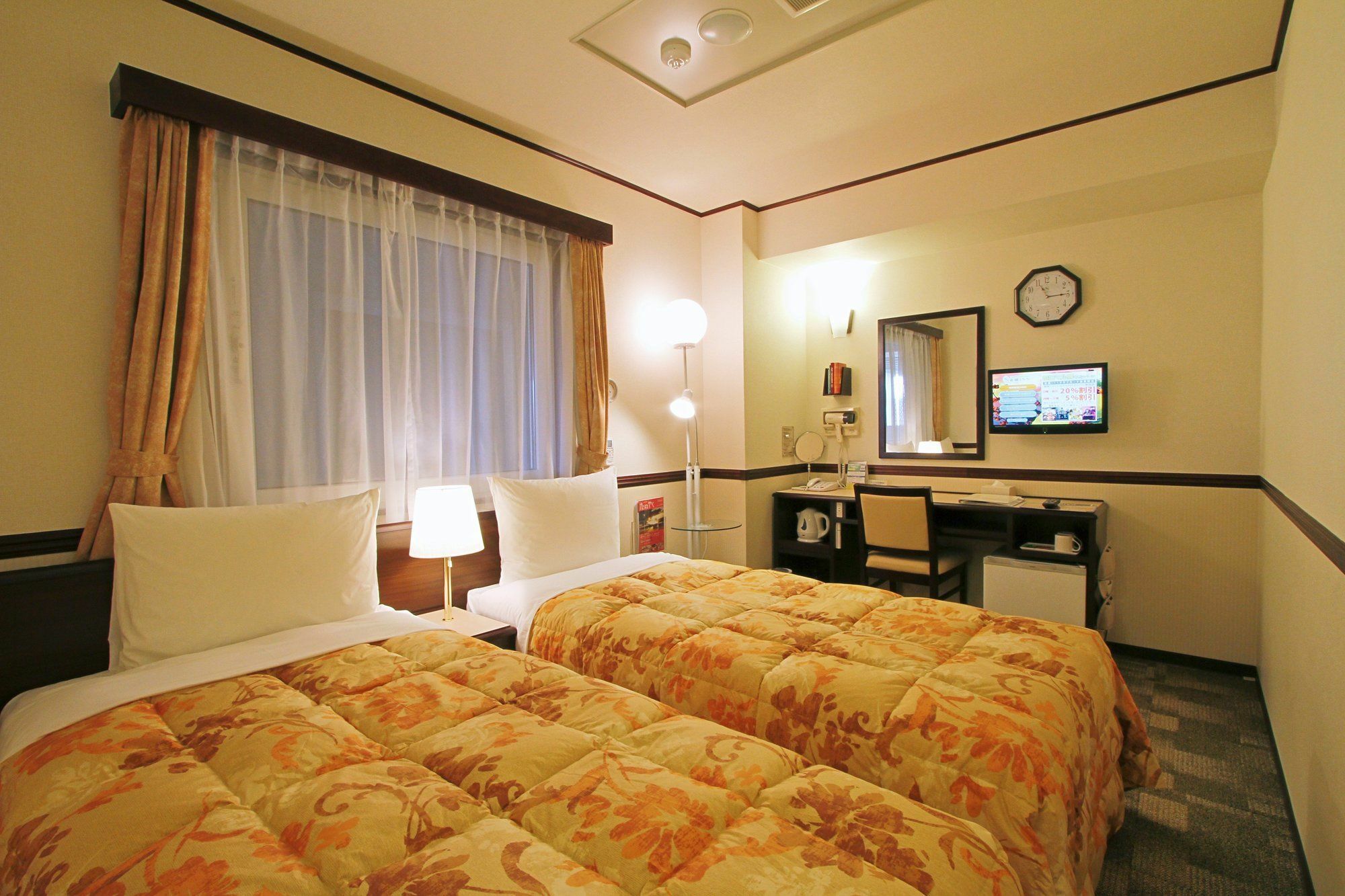 Toyoko Inn Tokyo Nihombashi Ningyocho Экстерьер фото